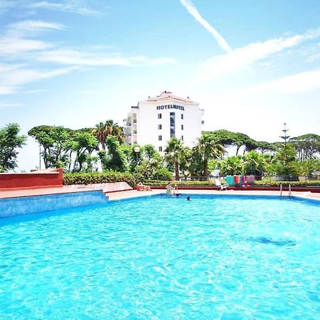Renovado, Luminoso Y Confortable Loft Con Piscina La Pineda Exteriér fotografie